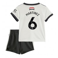 Echipament fotbal Manchester United Lisandro Martinez #6 Tricou Treilea 2024-25 pentru copii maneca scurta (+ Pantaloni scurti)